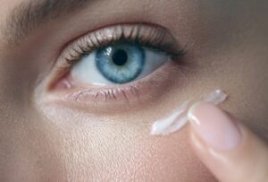 La mejor crema para contorno de ojos